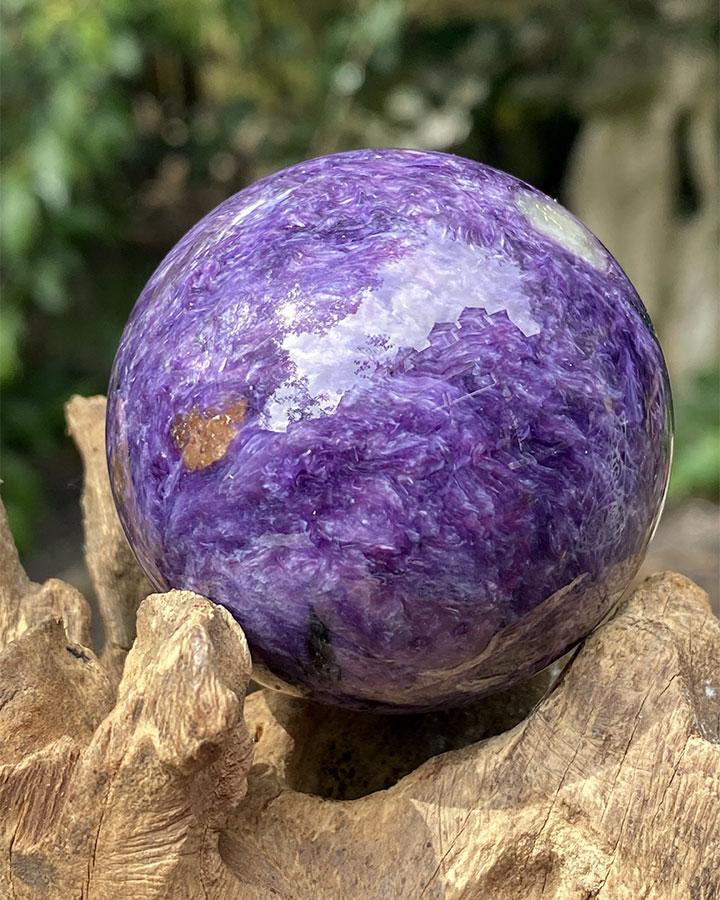 CHAROITE