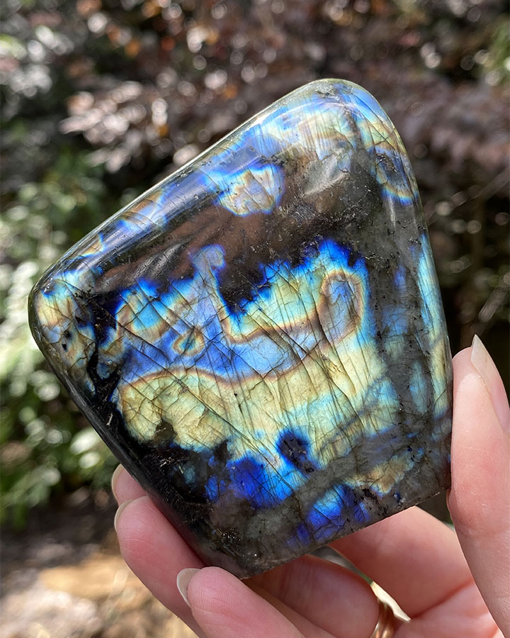 LABRADORITE