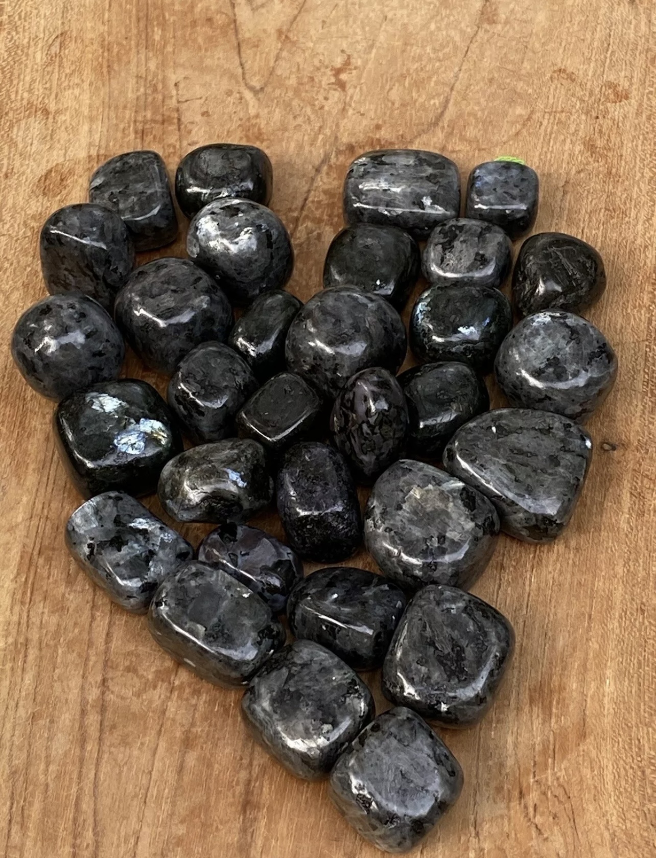 NUUMMITE