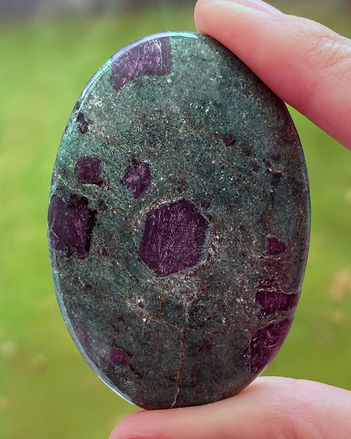 RUBY IN FUCHSITE