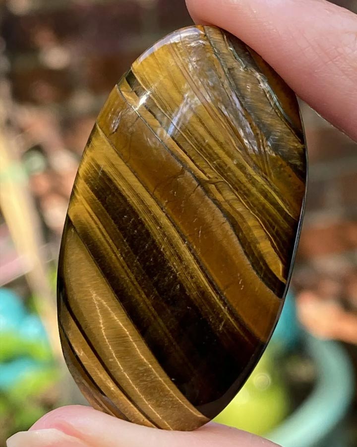 TIGER'S EYE