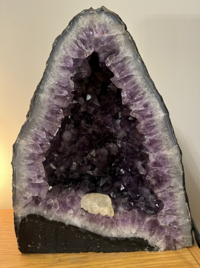 Amethyst - the Healing Crystal of Tranquility