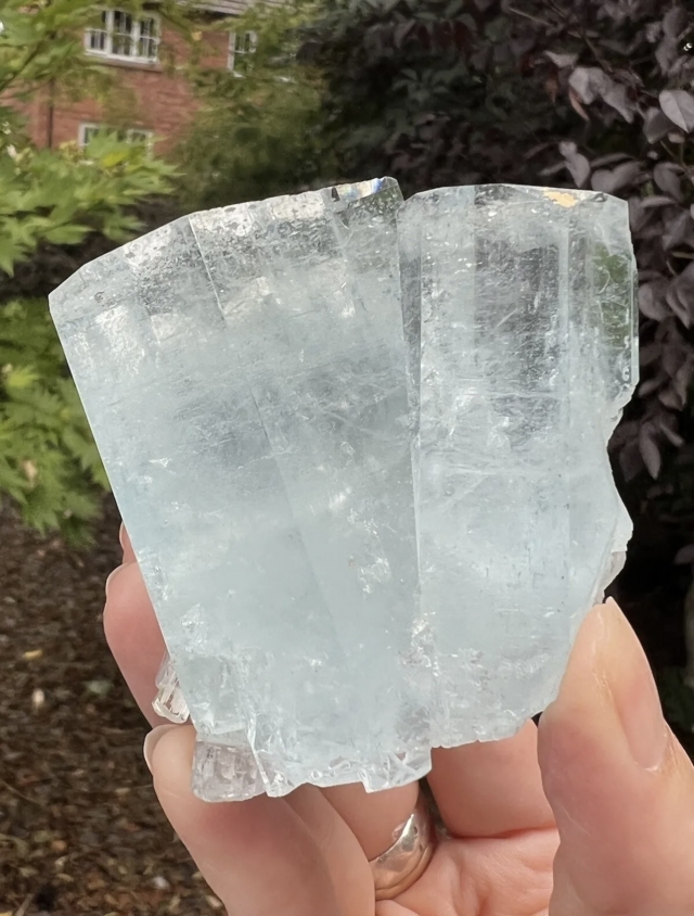 Aquamarine - a Healing Crystal of Courage